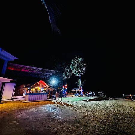 Guitar Bay Arugambay Hotel อารูกัมเบย์ ภายนอก รูปภาพ