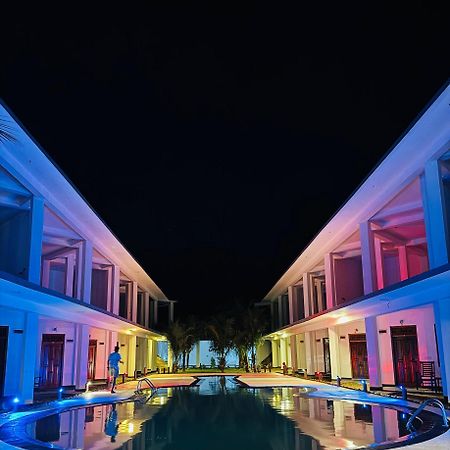 Guitar Bay Arugambay Hotel อารูกัมเบย์ ภายนอก รูปภาพ
