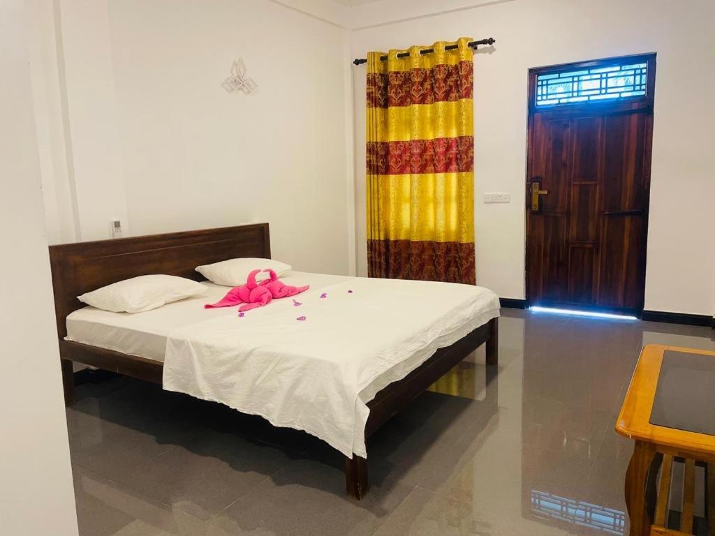 Guitar Bay Arugambay Hotel อารูกัมเบย์ ภายนอก รูปภาพ
